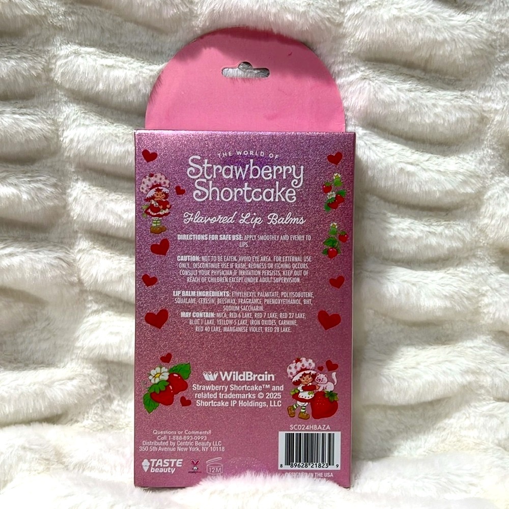 PRICE IS FIRM - Strawberry Shortcake 6 Piece Lip Balm Collection Set - Picture 2 of 3